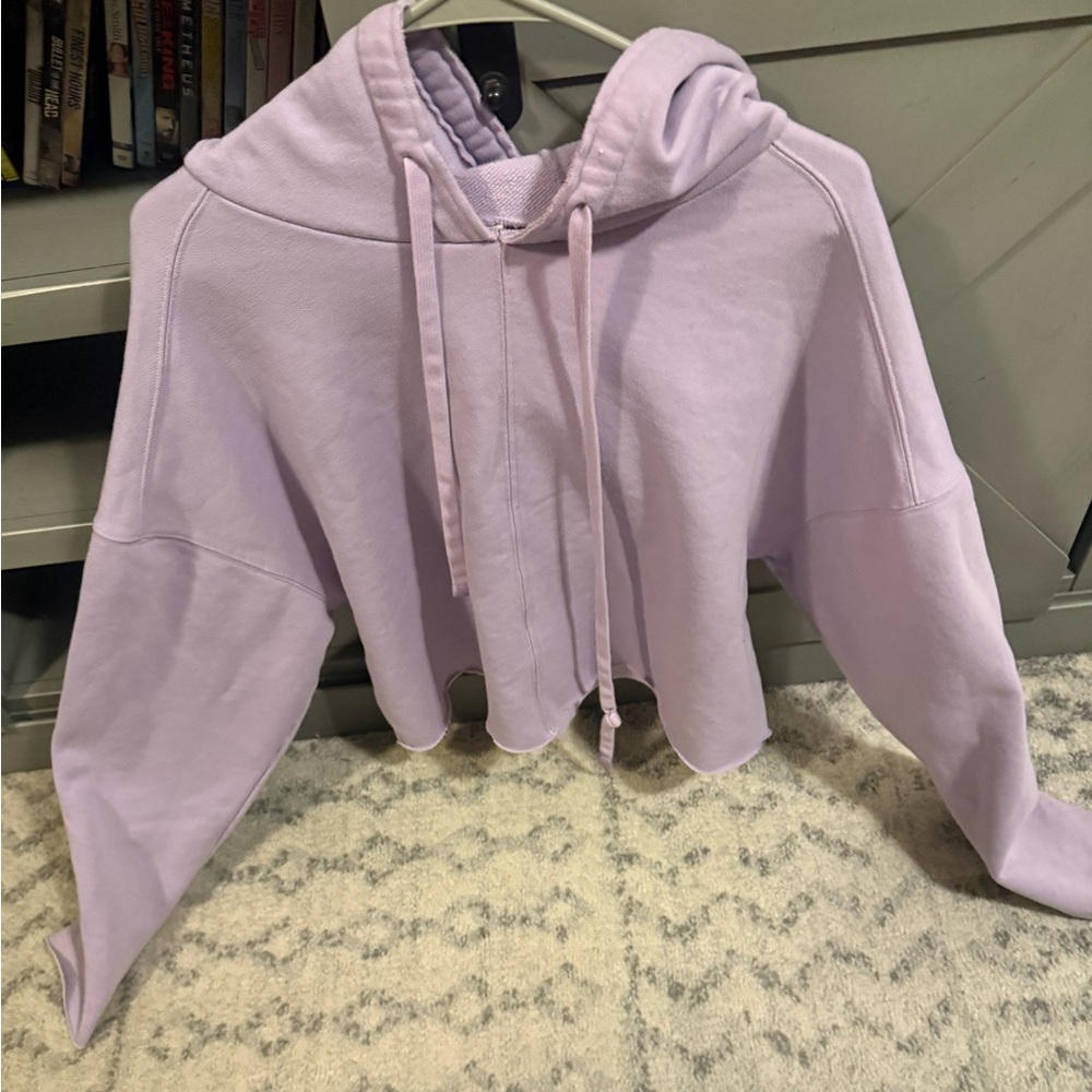 Alo Yoga Cropped Purple Hoodie